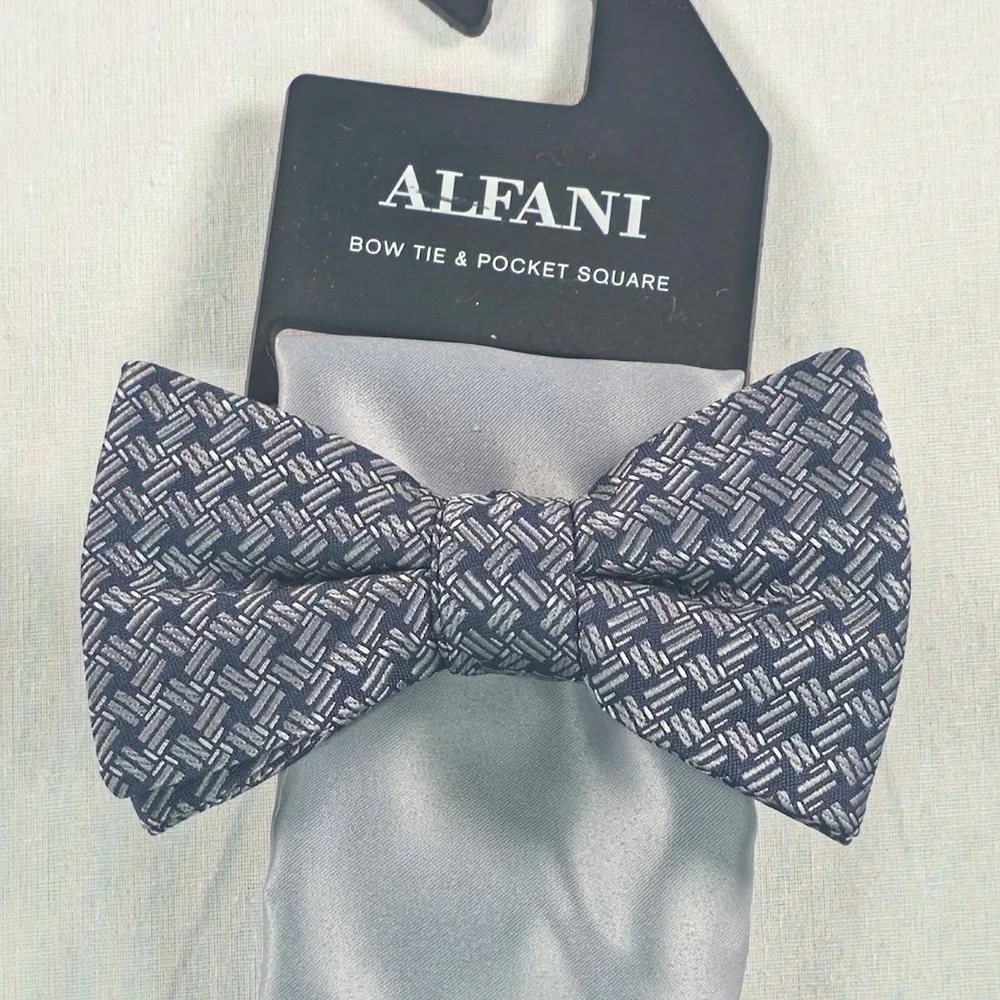 Alfani Mens Bow Tie and Pocket Square Set OS Blue/Silver Textured Formal Necktie